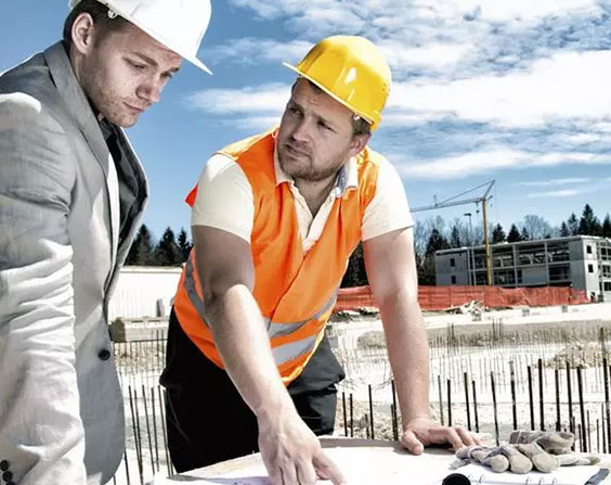 پیمانکاران